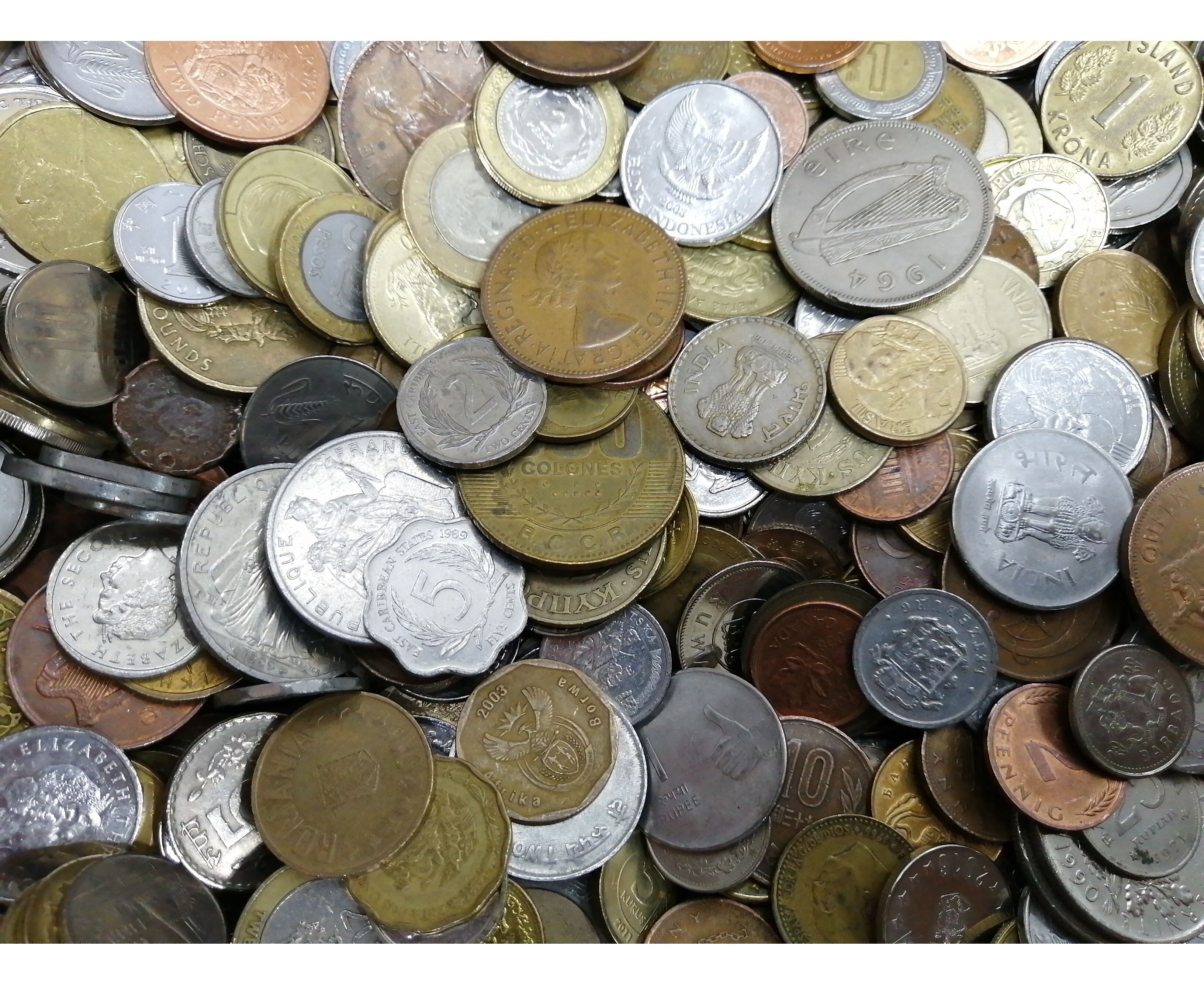 Сколько монет в мешке. Монеты. Мешочек с монетами. Мешок с монетами 10 рублей. Мешочек со старинными монетами.